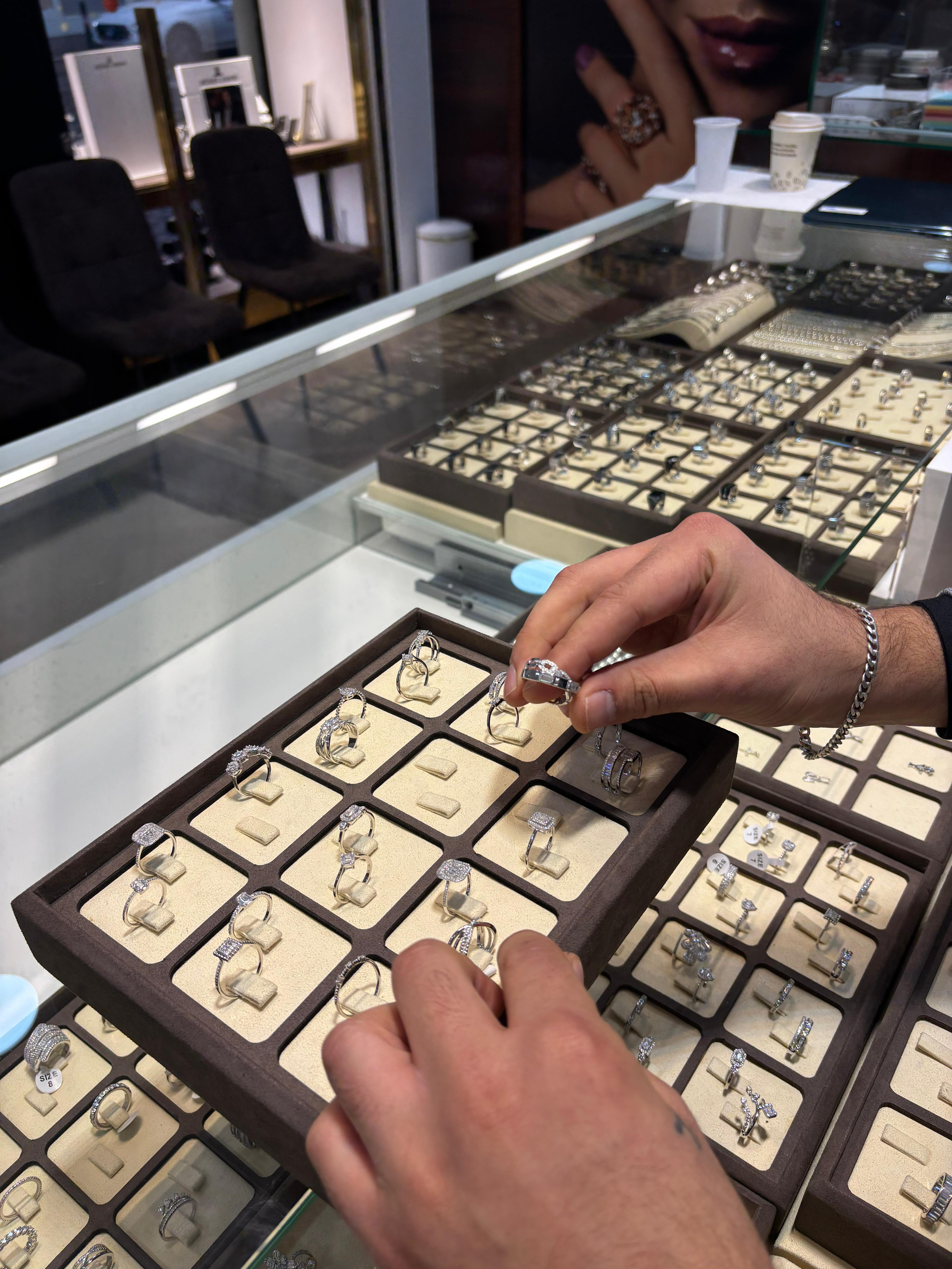 Schmuck: Ringe mit Diamanten